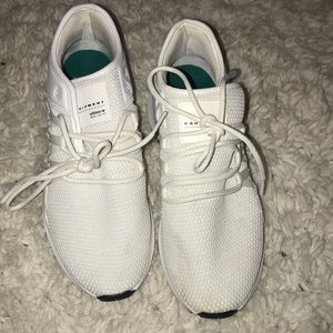 great condition adidas white sneakers